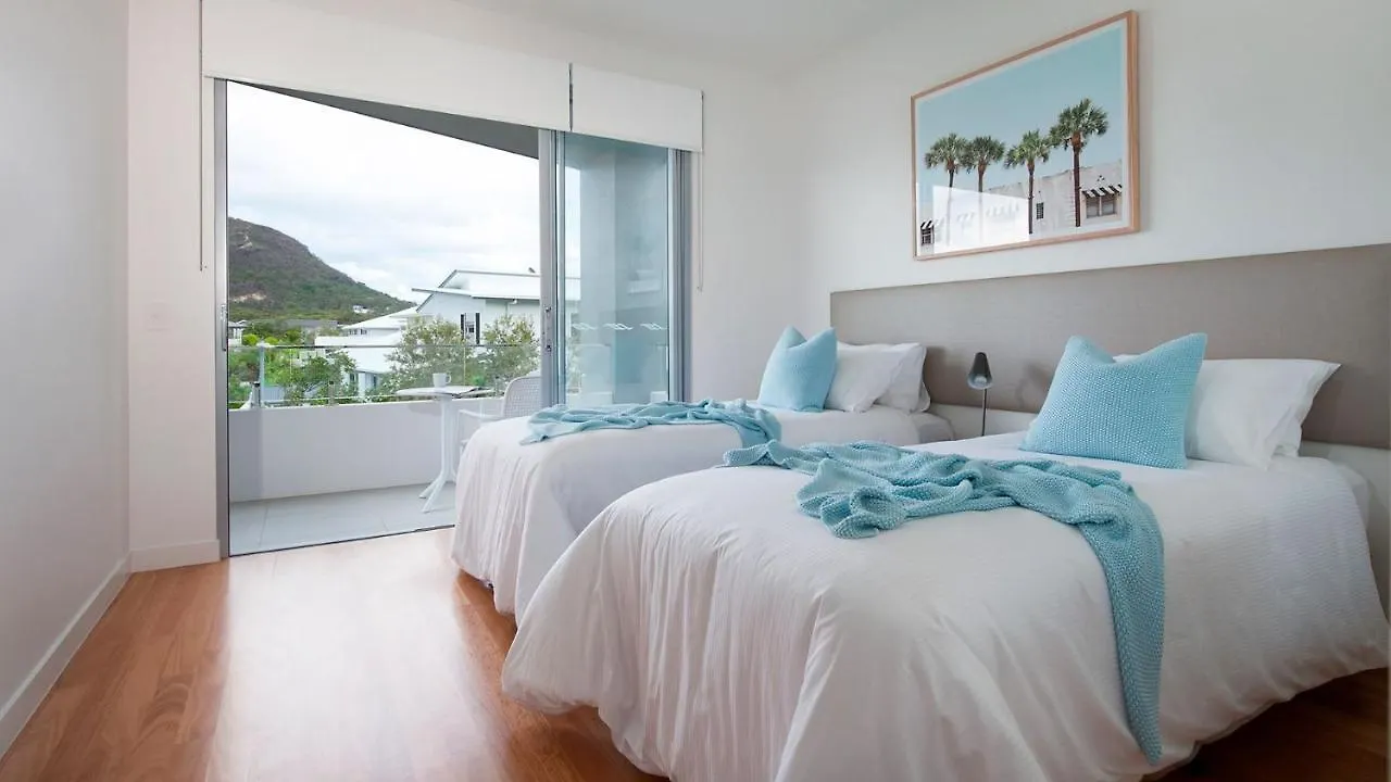 Villa 10 Belle Mare Avenue Yaroomba
